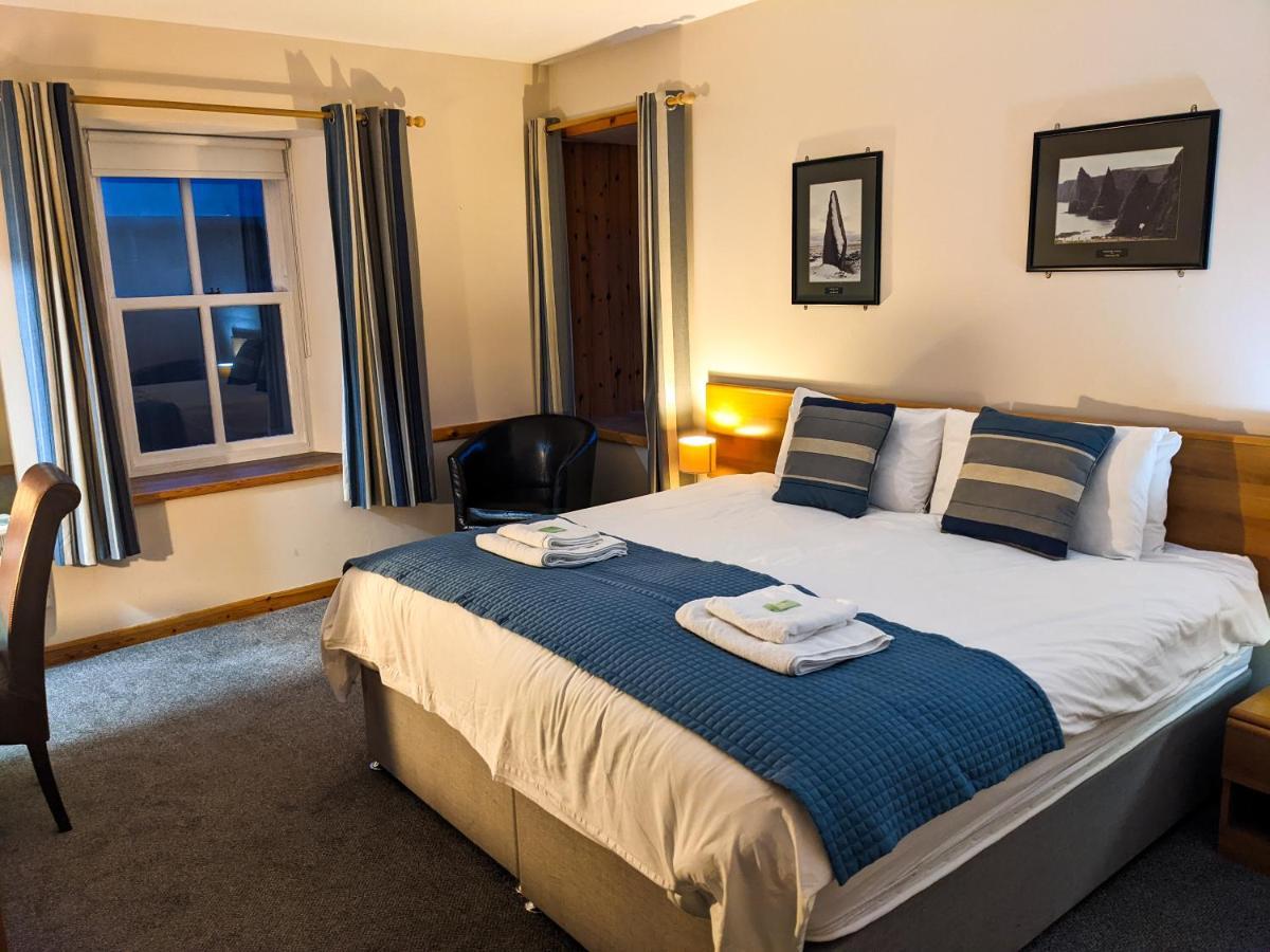 Ferry Inn Stromness Ngoại thất bức ảnh