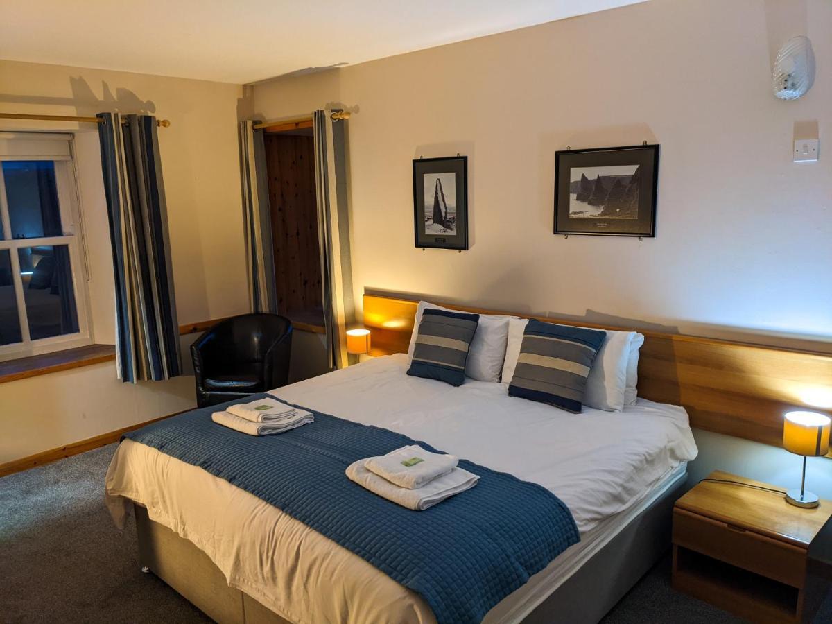 Ferry Inn Stromness Ngoại thất bức ảnh