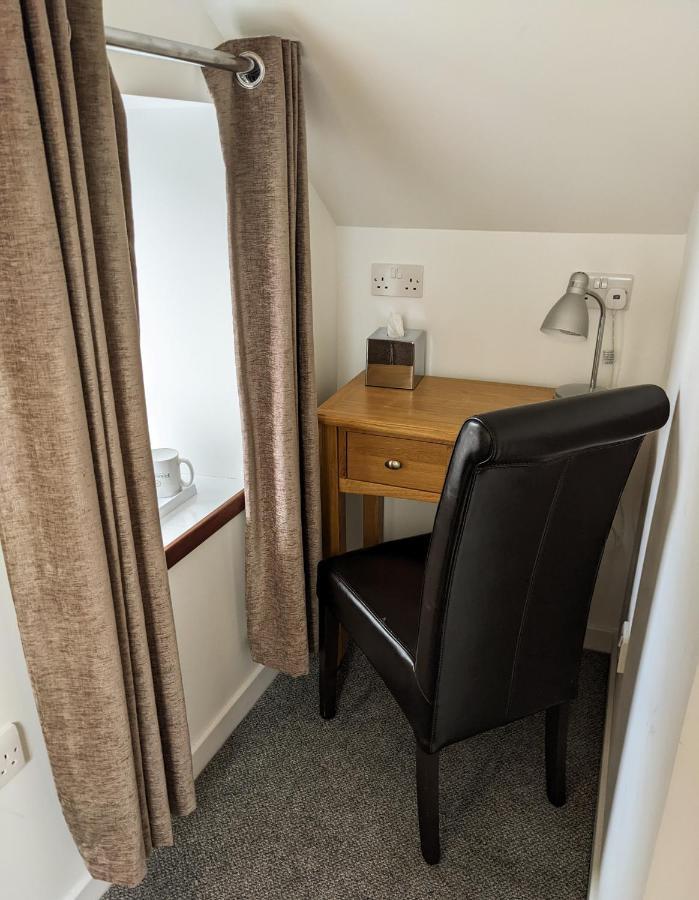 Ferry Inn Stromness Ngoại thất bức ảnh