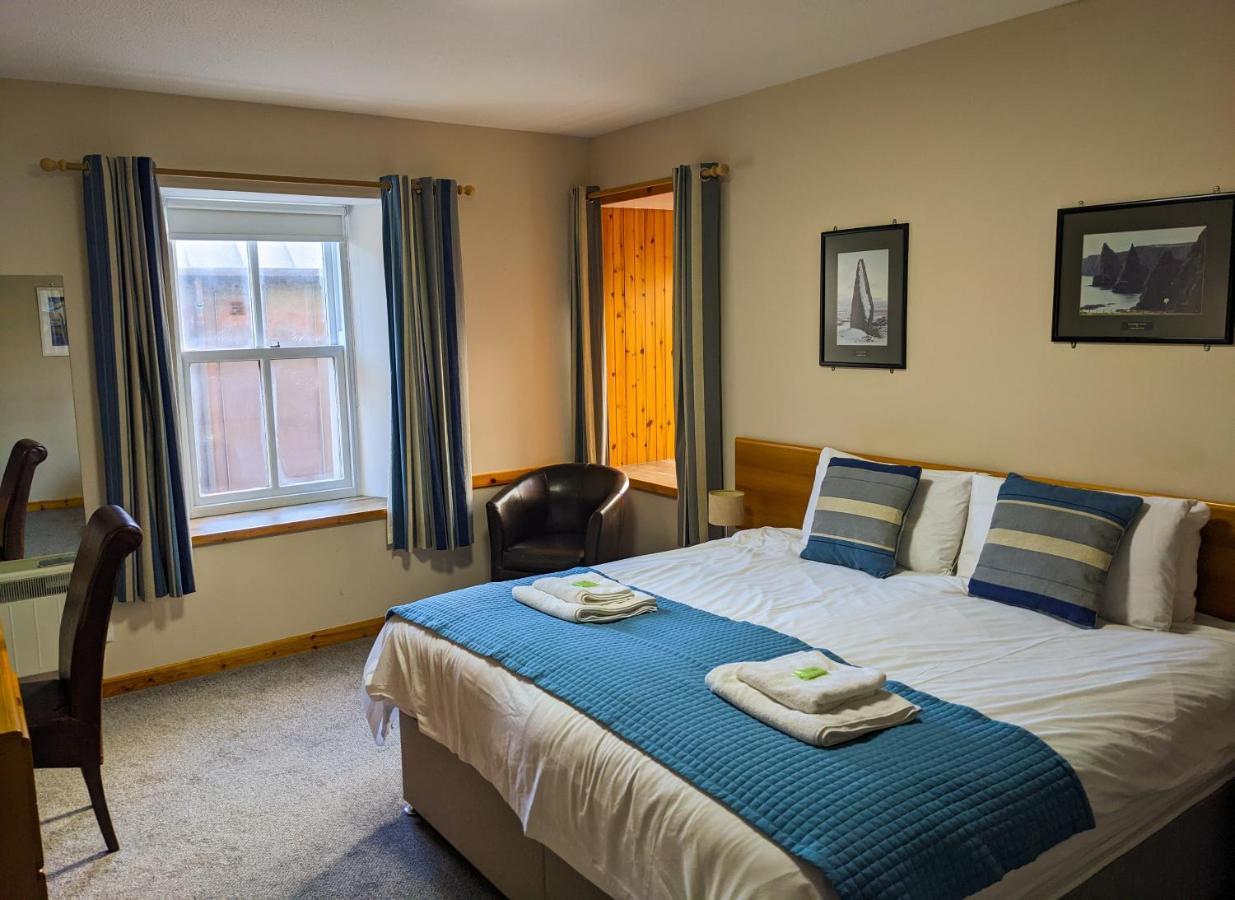 Ferry Inn Stromness Ngoại thất bức ảnh