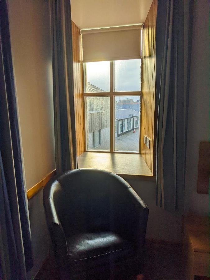 Ferry Inn Stromness Ngoại thất bức ảnh